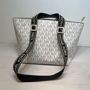 Michael Michael Kors Kallie Tote Bag White Black Logo Purse